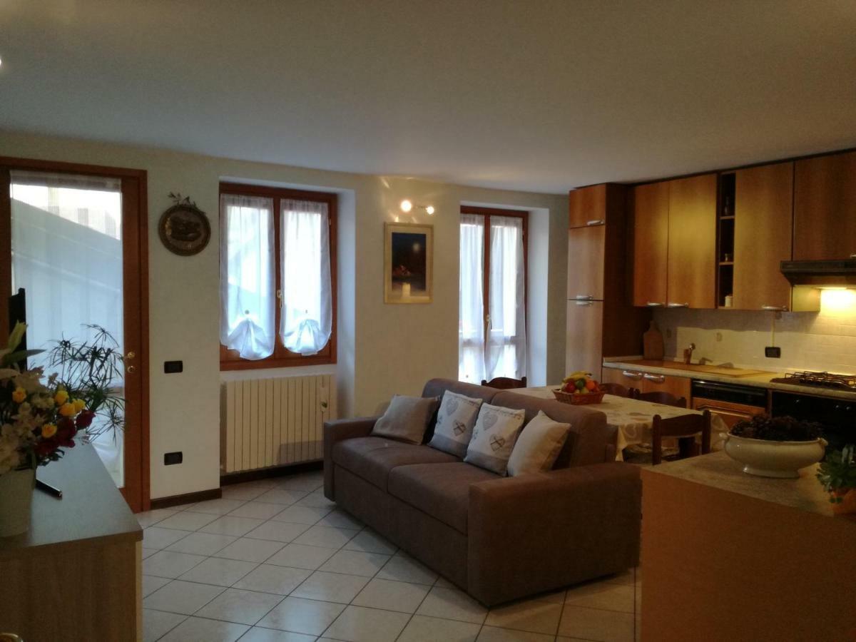Appartamento Borgo Antico Oliveto Lario Exteriér fotografie