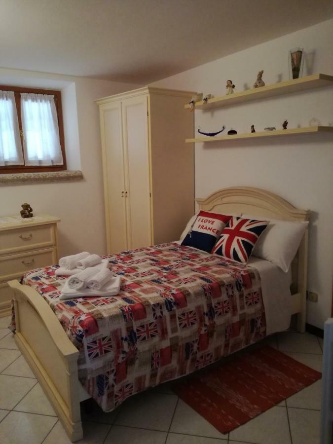 Appartamento Borgo Antico Oliveto Lario Exteriér fotografie