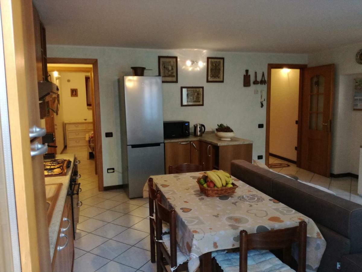 Appartamento Borgo Antico Oliveto Lario Exteriér fotografie