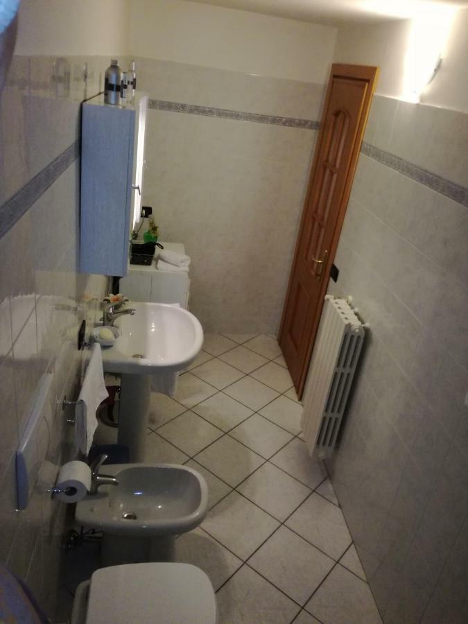 Appartamento Borgo Antico Oliveto Lario Exteriér fotografie