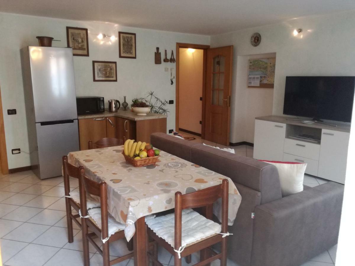 Appartamento Borgo Antico Oliveto Lario Exteriér fotografie
